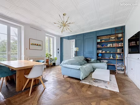 propriété 10 pièces 278 m²