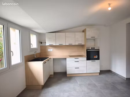 maison familiale avec étage à louer – centre de varades (loireauxence)
