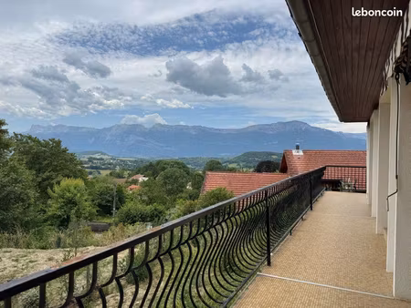 magnifique maison de 207 m² avec combles aménageables  sur un terrain de 804 m² offrant un