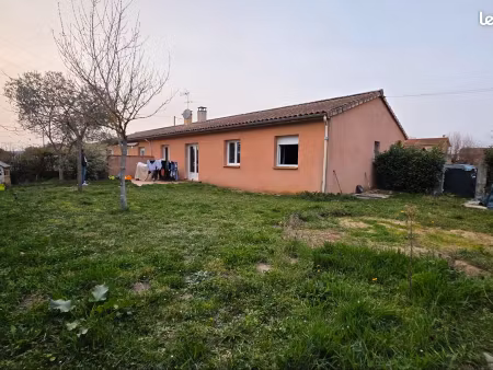maison plein pied avec jardin clôturé