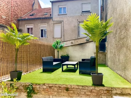 appartement type 2 avec terrasse