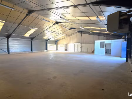 inconnu 2 pièces 400 m²