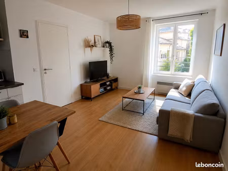 2 pièces - 30m2- carnoules
