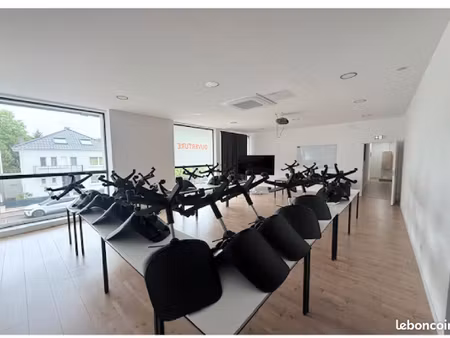 local/bureau 200m2