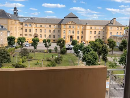 f3 entierement renove - avec balcon