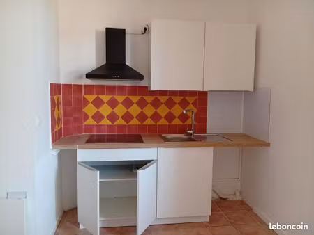 studio 1 pièce 22 m²