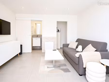 studio 1 pièce 23 m²