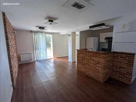 appartement 1 pièce 41 m²