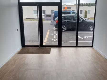 bureaux 26 m² saint martin des champs
