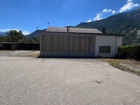 local d'activité / entrepôt 250m2