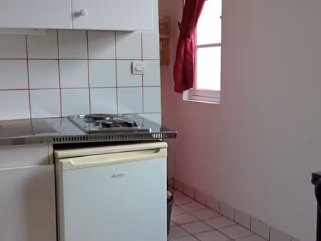 angers centre studio meublé