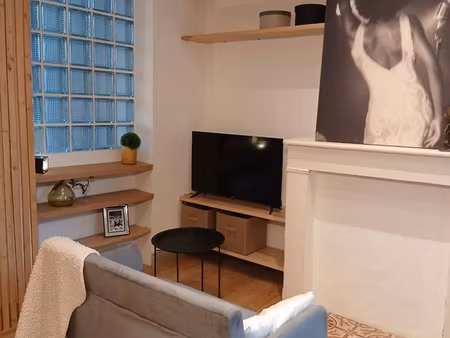 t2 lumineux 42m2 meublé valenciennes