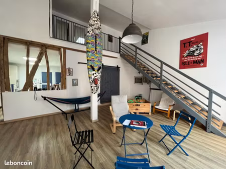 maison 4 pièces 137 m²