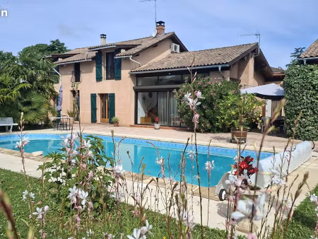 maison 225 m2 située à albefeuille lagarde (82290)