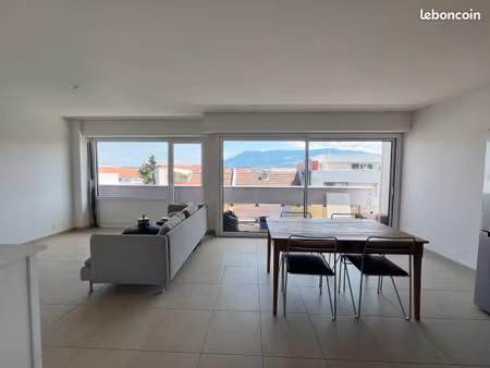appartement t4 de 85 m² avec climatisation et garage – vue alpes & jura – annemasse centre