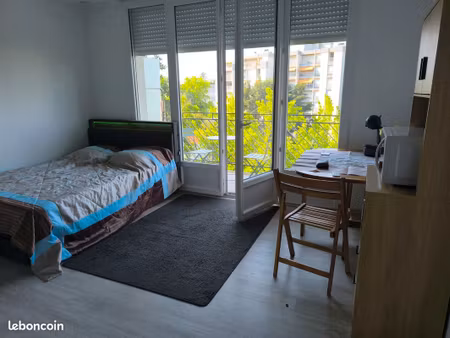 studio meublé 21m2 à louer pau