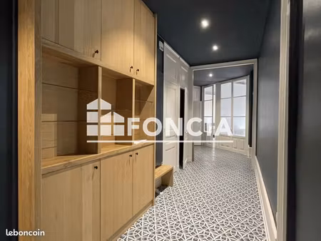 appartement 5 pièces 151 m²