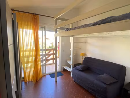 studio 1 pièce 18 m²