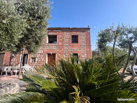 mas authentique de 172m2 sur terrain 3500m2