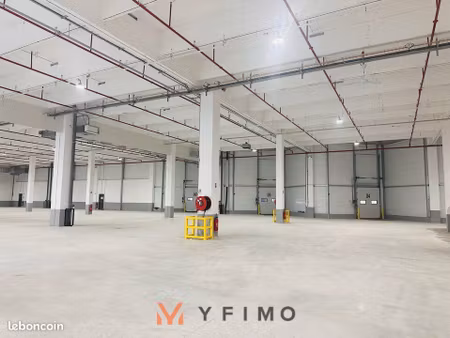 local d'activite 4346 m² gennevilliers