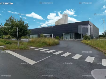 local commercial 1 554 m²