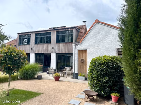 maison atypique avec jardin  patio  piscine et 2 studios - villeneuve d’ascq