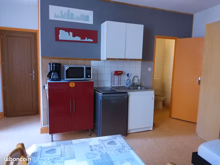 studio meublé vichy proche centre parcs fac
