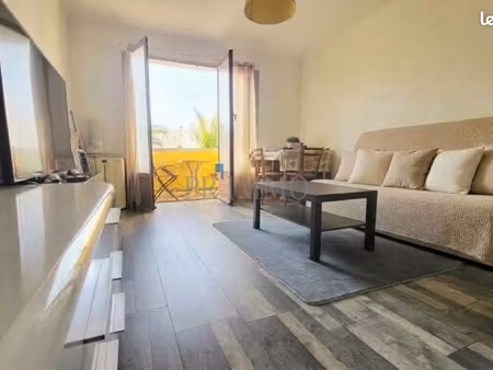 studio 1 pièce 29 m²