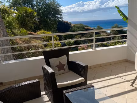 boucan canot studio meublé superbe vu mer à 2 mn de la plage à pieds