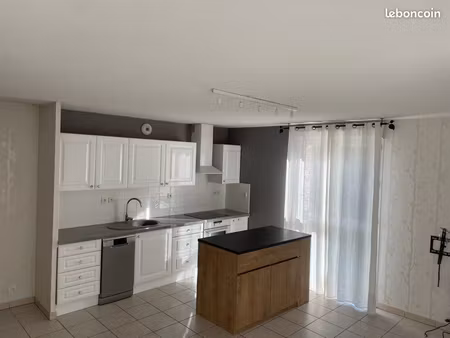 loue appartement t2 de 52m2 dans le quartier pont de bois à auzeville- tolosane