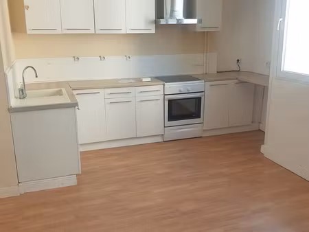 appartement 2 pièces au pied du métro