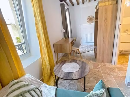 studio 1 pièce 18 m²