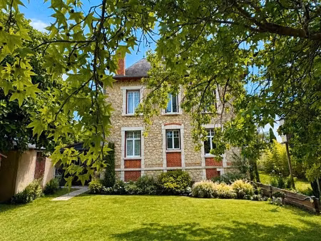maison 6 pièces 160 m²