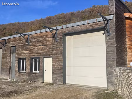 local commercial 133 m² saint-victor-de-cessieu