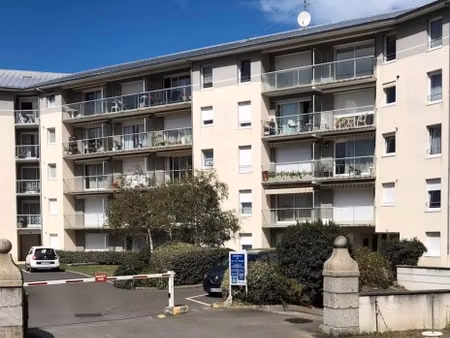 a louer local au sein d'un cabinet paramédical à granville