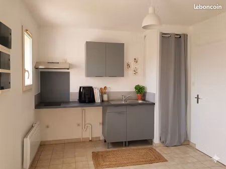 t2 en duplex avec garage fermé - tours nord