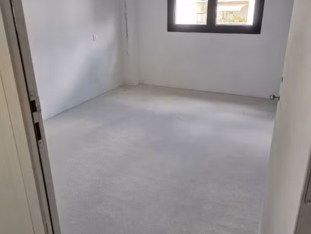 local/ petits ateliers / dès 12 m² – joinville-le-pont