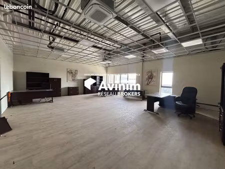 bureaux 172 m² baie-mahault