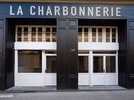 pop-up store / showroom 16 m² – le panier marseille – vieux-port