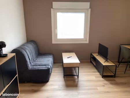 studio meublé refait à neuf