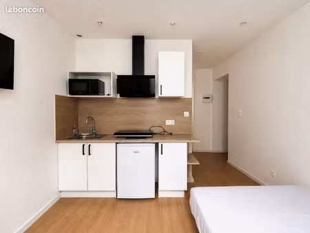 studio 1 pièce 15 m²