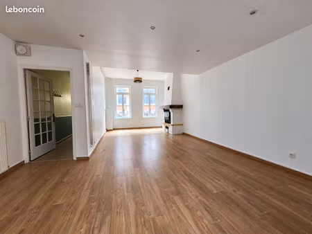 maison 1930 de 136 m²  4 chambres et cour verdoyante  rue des arts à roubaix (épeule-trich