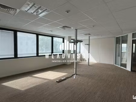bureaux 480 m² tours