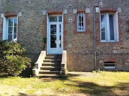 t2dans véritable maison bauloise en pierres