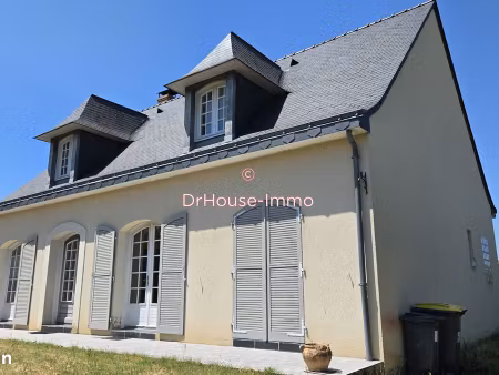 maison 8 pièces 188 m²