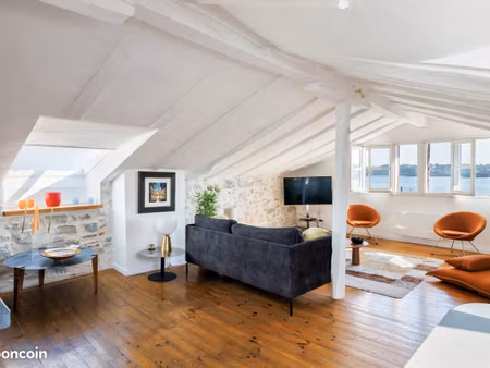 loft vue mer - dernier étage