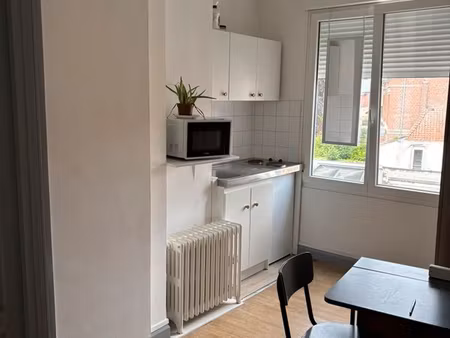 tourcoing centre – chambre 16 m² – emplacement idéal