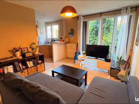 appt t2 meublé 42 m2 thiais proche tvm