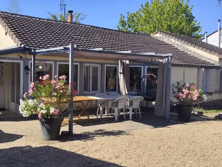 maison le blanc