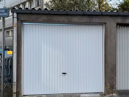 location garage fermé à brest  proche place de strasbourg